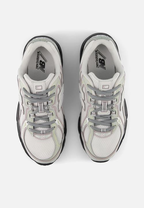 New Balance  - Kids 740 grade school - grey (022)