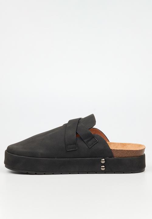 Butterfly Feet - Aruna 3 mule - black