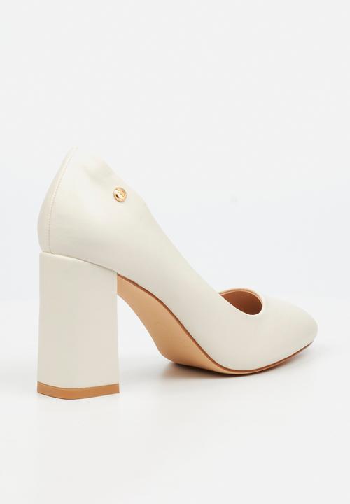 Miss Black - Nell 1 pump block heel  - white
