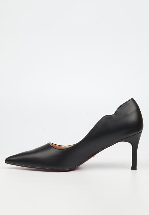 Miss Black - Nola 6 scallow low heel - black