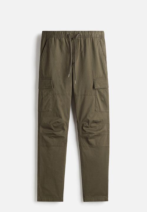 H&M - Slim fit cargo trousers - khaki green