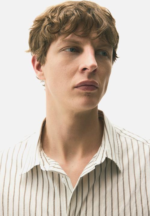 H&M - Relaxed fit poplin shirt - cream & dark beige striped