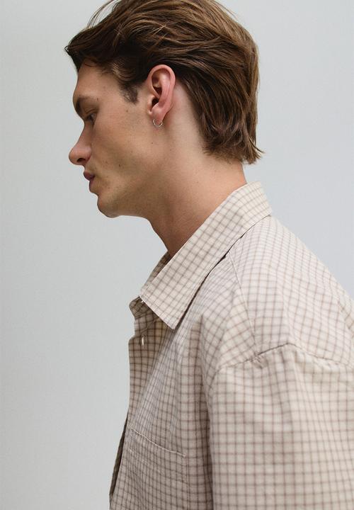 H&M - Relaxed fit short-sleeved shirt - beige checked