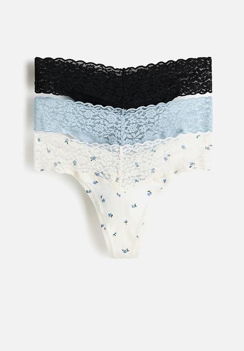 H&M - 3-Pack cotton and lace thong briefs - white/floral