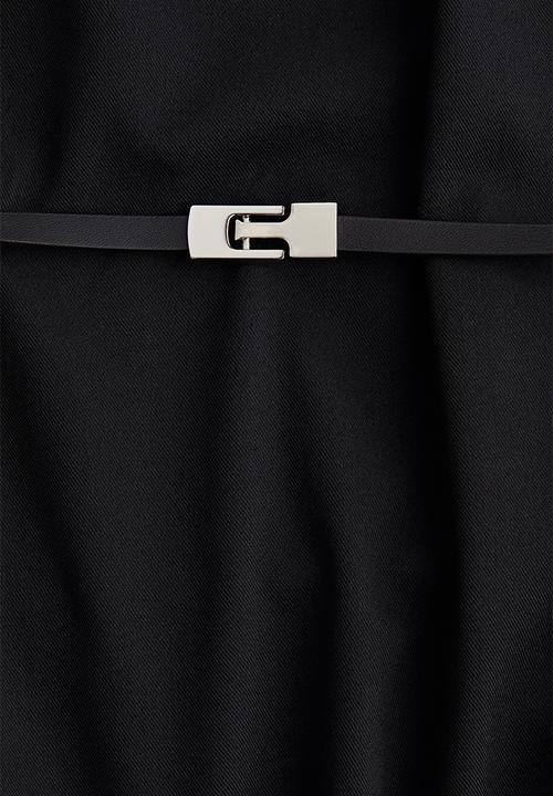 H&M - Belted dress - black