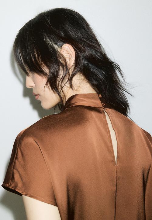 H&M - Stand-collar satin blouse - brown