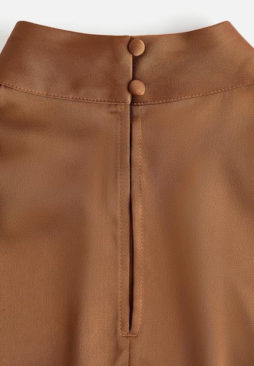 H&M - Stand-collar satin blouse - brown