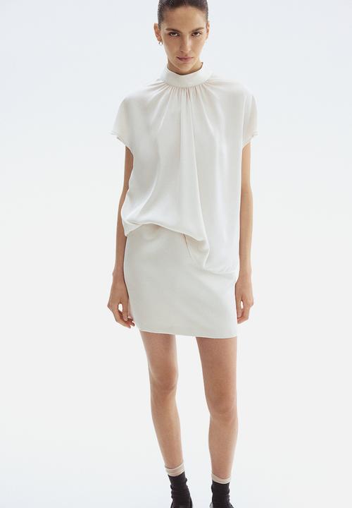 H&M - Stand-collar satin blouse - white