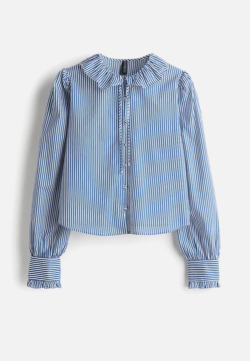H&M - Frill-collared blouse - blue/striped