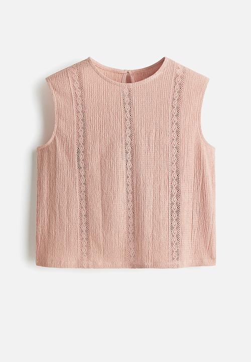 H&M - Crinkled lace-detail blouse - peach pink