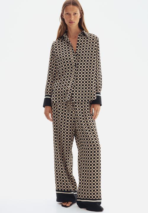 H&M - Patterned shirt - black patterned