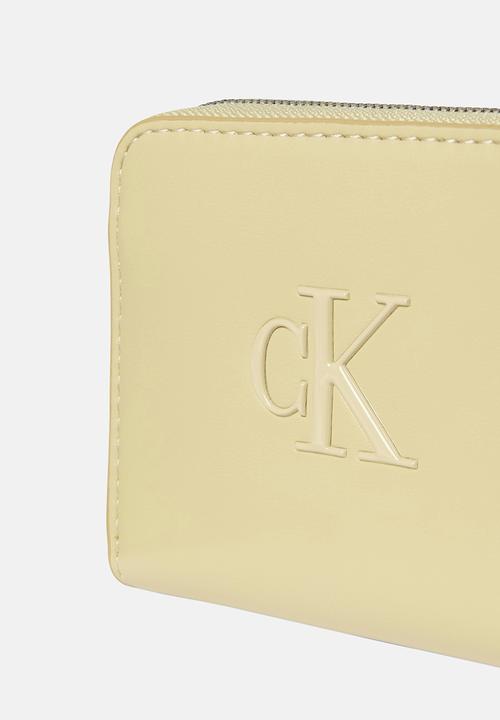 Calvin Klein - Bold Ck Medium Zip Wallet- Mint Tea
