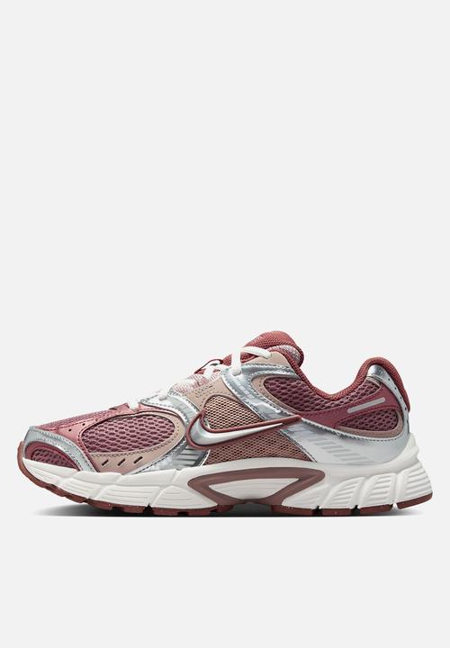 Nike - Nike V5 RNR