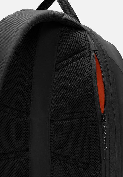 Nike - Sportswear Commute Sling Bag - Black