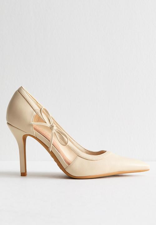 New Look - C Sweetly court heel - bone
