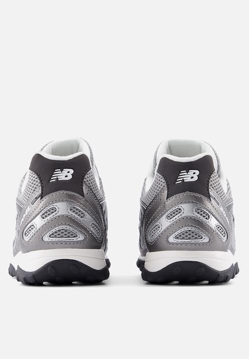 New Balance  - 204L