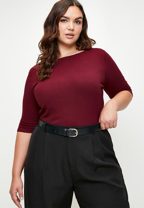 Me&B - Plus Boat Neck Essential Top - Merlot