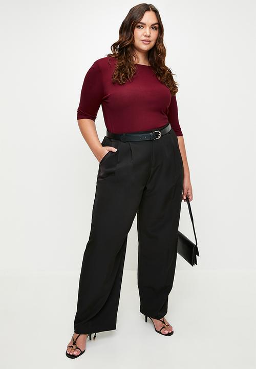 Me&B - Plus Boat Neck Essential Top - Merlot