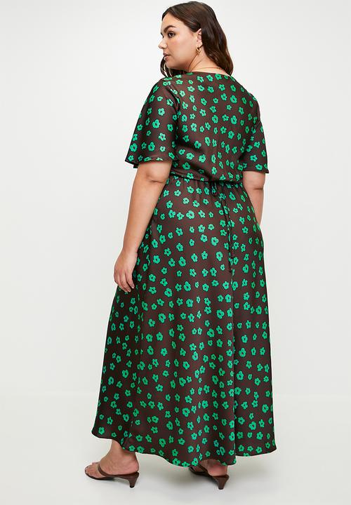 Me&B - Plus Jade Flower Satin Bias Maxi - Choc