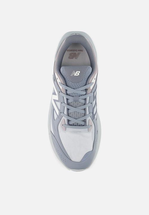 New Balance  - UTRN9PO