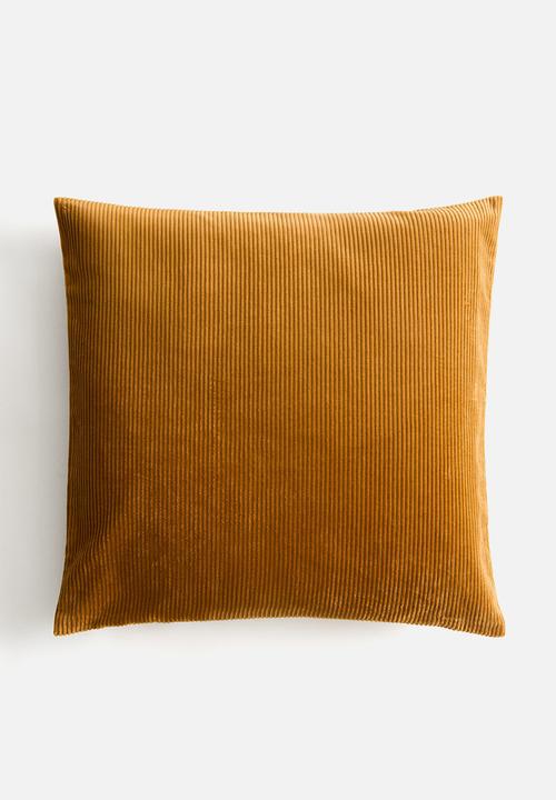 H&M - Corduroy cushion cover - mustard yellow
