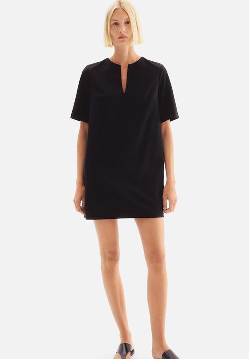 H&M - Short-sleeved dress - black