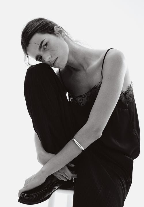 H&M - Lace-trimmed satin strappy top - black