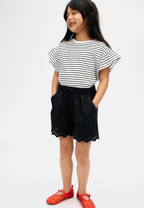 H&M - Broderie anglaise cotton shorts - dark grey
