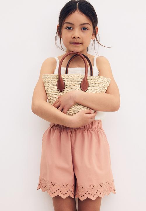 H&M - Broderie anglaise cotton shorts - light dusty pink