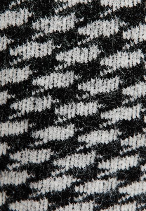 New Look - Houndstooth High Neck Jumper - lt grey