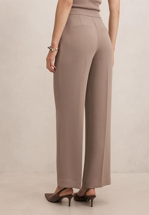 Forever New - Dani straight leg pants in brown taupe suit