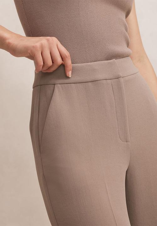 Forever New - Dani straight leg pants in brown taupe suit