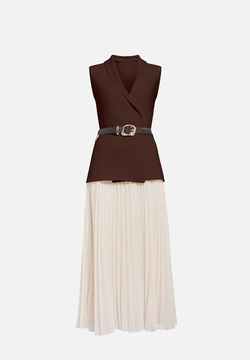 Forever New - Bianca woven mix knit dress in chocolate mono