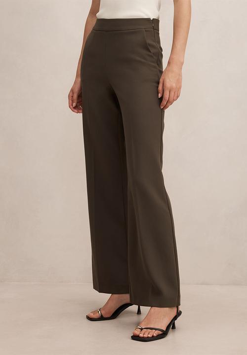 Forever New - Marissa wide leg pants  in olive suit
