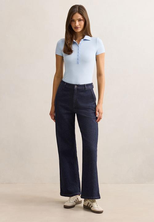 Forever New - Aaliyah ribbed polo top in sky blue