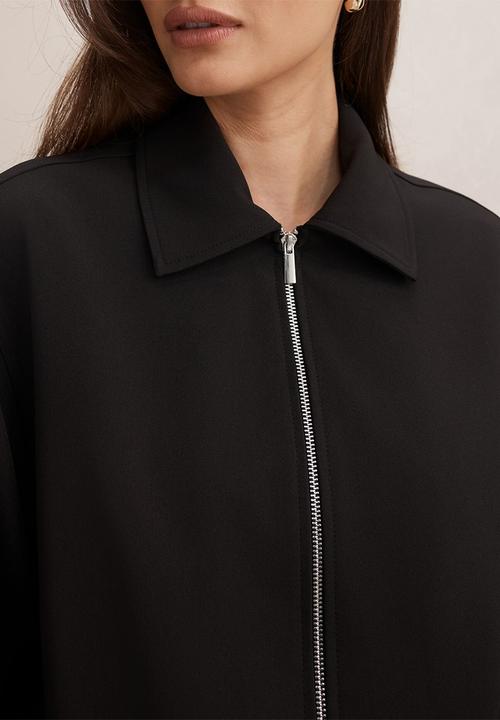 Forever New - Alexia top collar jacket in black