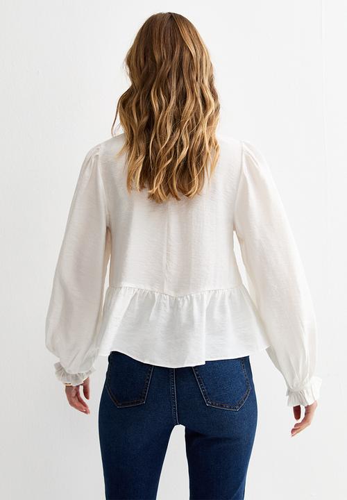 New Look - Louisa lace insert high neck shell - white