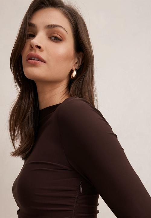 Forever New - Charlie long sleeve mini dress in dark chocolate