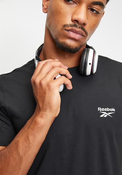 Reebok - Cody small logo crew neck short sleeve tee - black