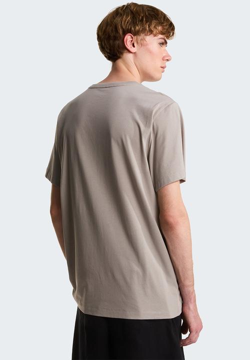 The North Face - M Evolution Simple Dome Regular Short Sleeve Tee - Stone Slab