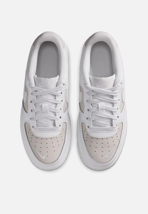 Nike - Nike air force 1 grade school - white/beige