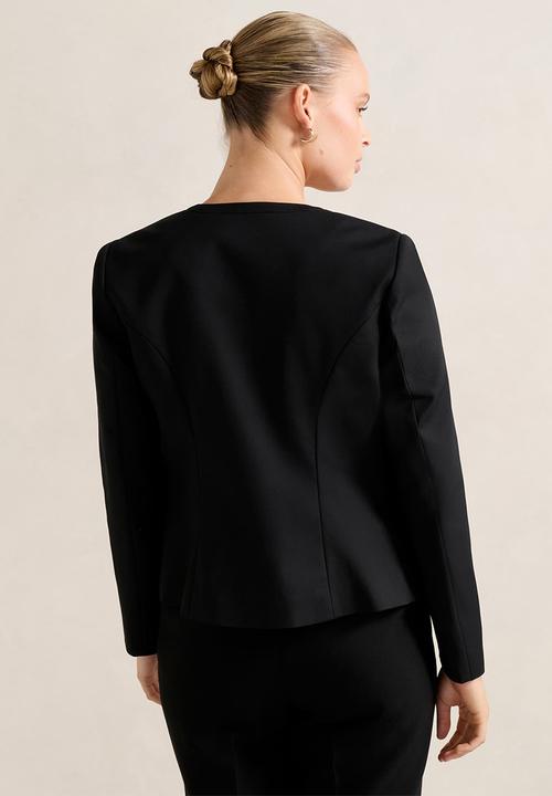 Forever New - Farrah fitted blazer in black