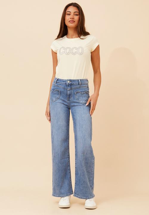 MANDI - Mid Waist Straight Leg Denim With Heart Front Pockets - Blue