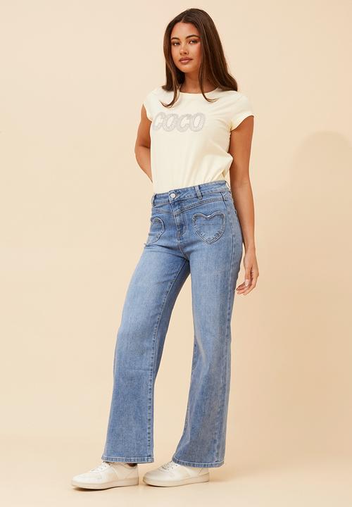 MANDI - Mid Waist Straight Leg Denim With Heart Front Pockets - Blue