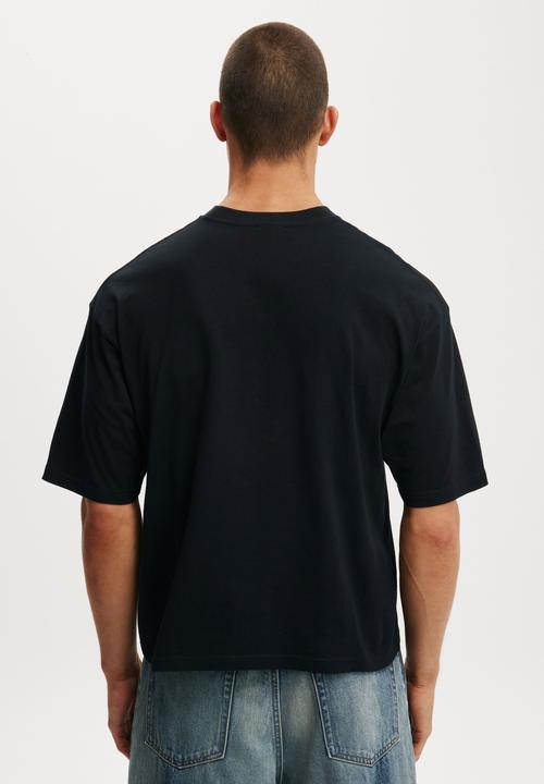 Cotton On - Cropped Fit T-Shirt - Black