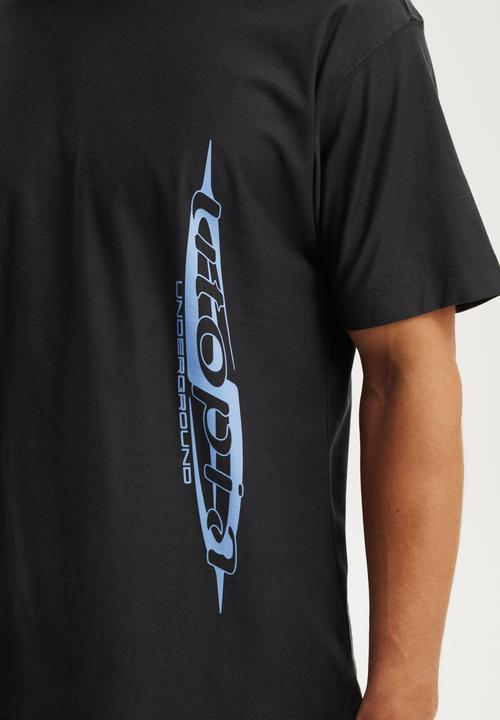 Cotton On - Box fit graphic t-shirt - vertical / washed black