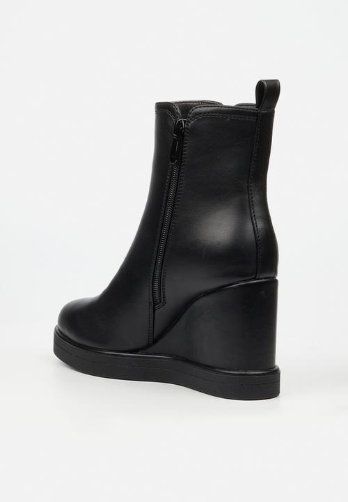 Miss Black - Bayou 1 platform wedge ankle boot - black
