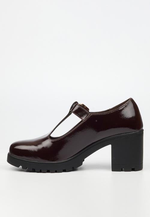 Miss Black - Crave 7 mary jane chunky block heel - chocolate
