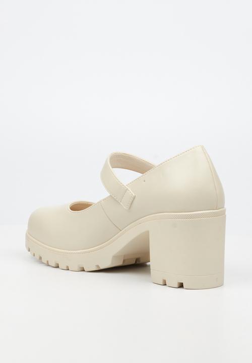 Miss Black - Crave 8 mary jane chunky block heel - bone
