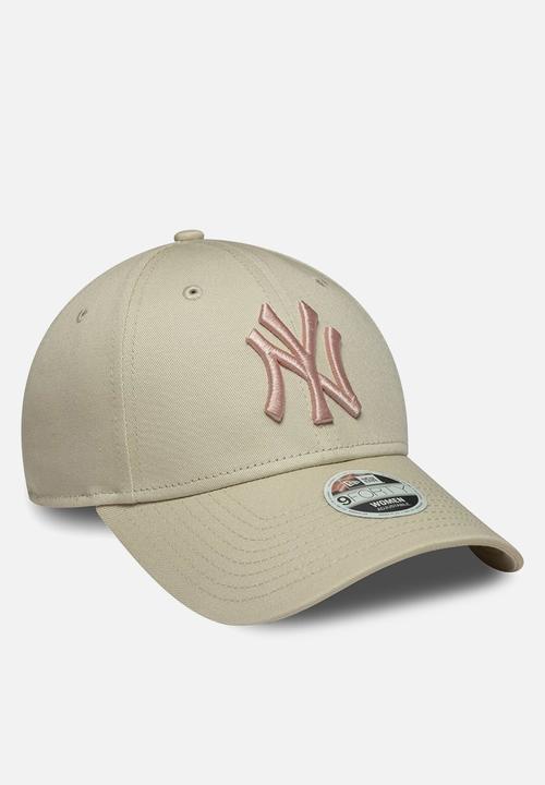 New Era - Female League Essential 9Forty®New York Yankees -Tan